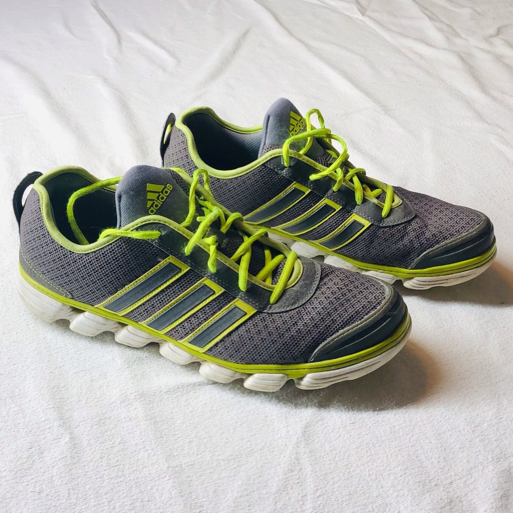 Men’s Adidas sneakers